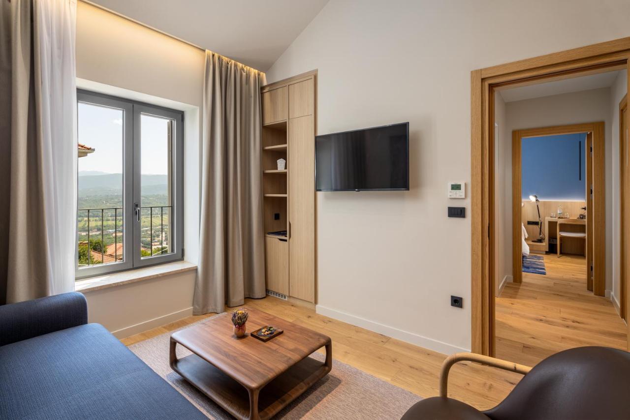 Emotheo Heritage Hotel Imotski Ngoại thất bức ảnh